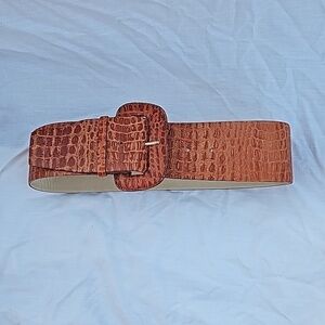 Vintage Genuine Leather Croc Print Light Brown Belt Made in Uruguay S/M